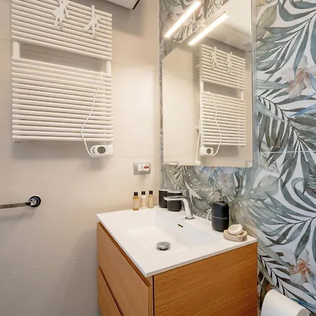 Elena's Garden Luxury Апарт-готель